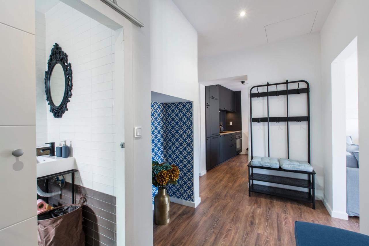 Amazing Downtown Apt With Small Balcony With View Over The Castle Lisboa Eksteriør bilde